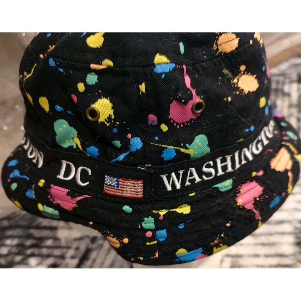 Washington DC Souvenir Bucket Hat OSFA Paint Splash Colorway Black Retro USA